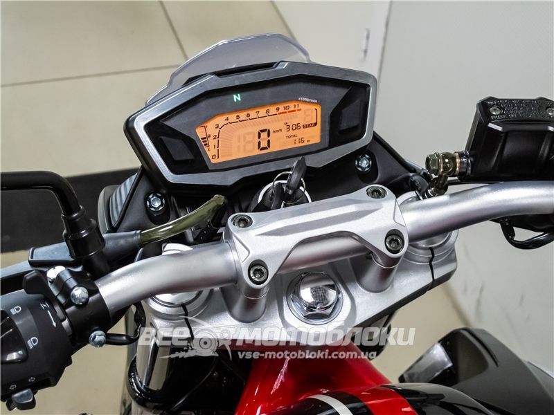 Мотоцикл VOGE 300R (LONCIN LX300-6 CR6) MOT-153 фото