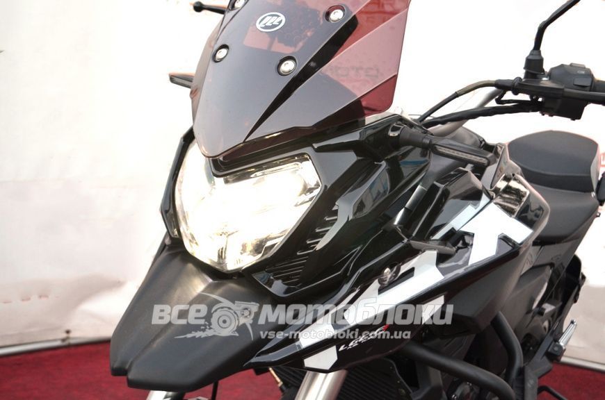 Мотоцикл LIFAN KPT (LF200-10L) MOT-104 фото