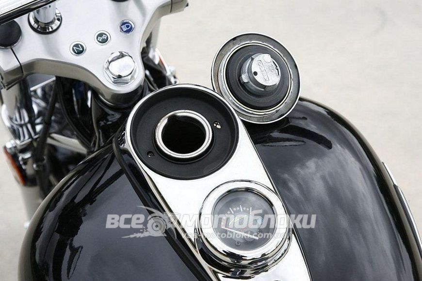 Мотоцикл KYMCO ZING II (DARK SIDE) MOT-358 фото