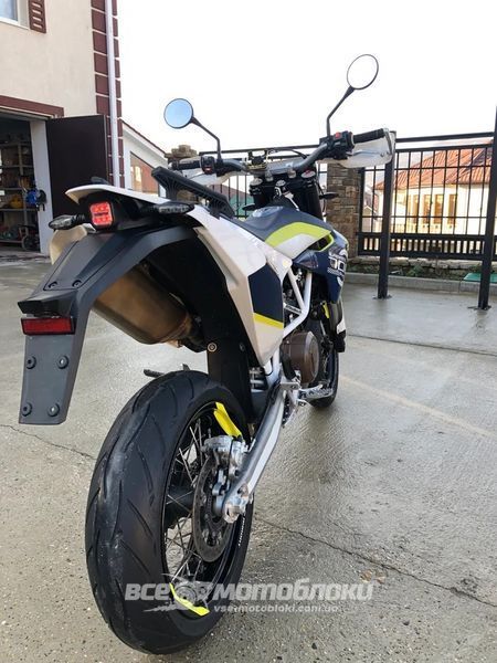 Мотоцикл HUSQVARNA 701 SUPERMOTO (2020 г.) MOT-258 фото