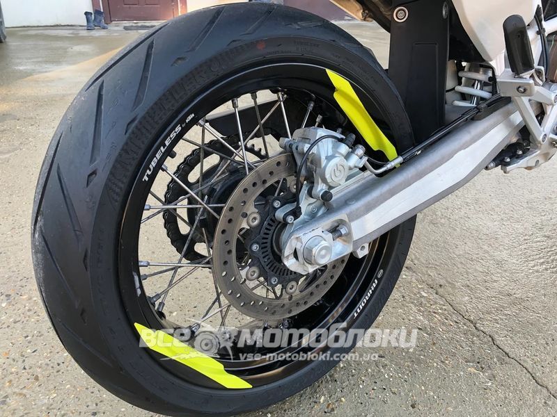 Мотоцикл HUSQVARNA 701 SUPERMOTO (2020 г.) MOT-258 фото