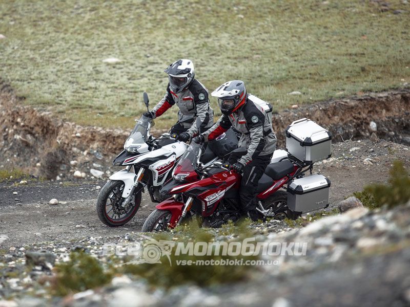 Мотоцикл BENELLI TRK 250X ABS ON-ROAD MOT-310 фото
