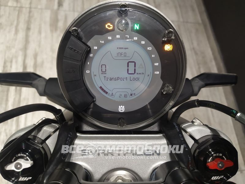 Мотоцикл HUSQVARNA SVARTPILEN 401 (2020 г.) MOT-261 фото