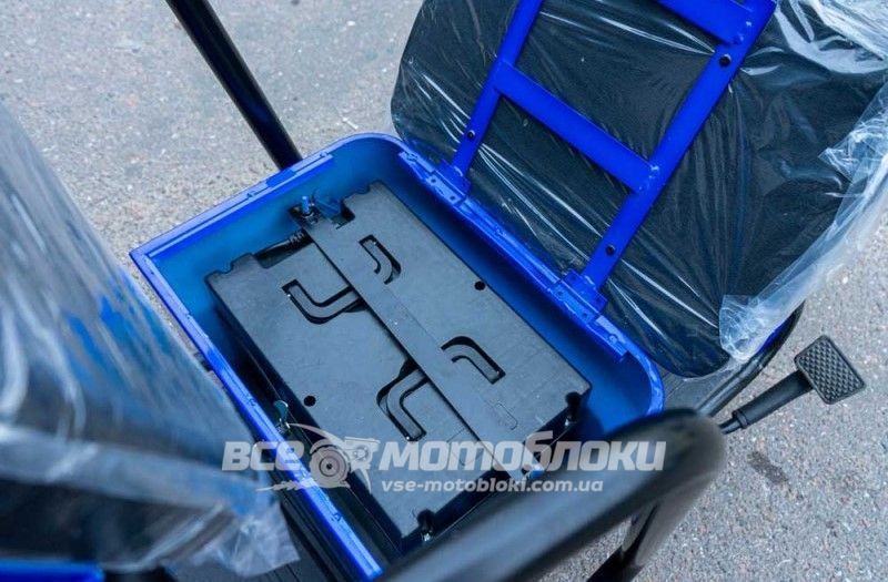 Електроскутер трехколісний VEGA HELP 650 ELS-002 фото