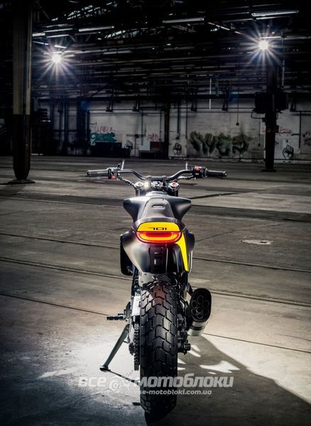 Мотоцикл HUSQVARNA SVARTPILEN 701 (2020 г.) MOT-263 фото