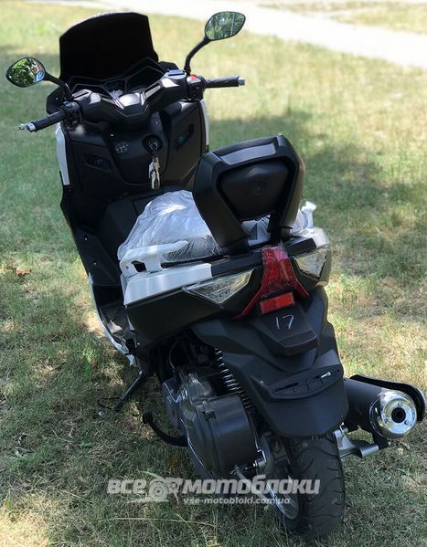 Скутер MotoLeader ML300 MAXI SKU-061 фото