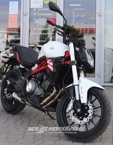 Мотоцикл BENELLI TNT 302S ABS MOT-162 фото