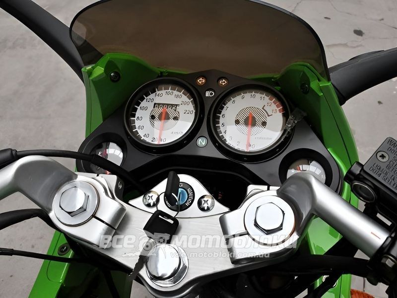 Мотоцикл VIPER V200-F5 MOT-415 фото
