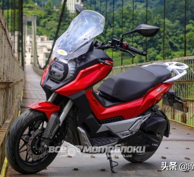 Скутер Lifan KPV 150 SKU-062 фото