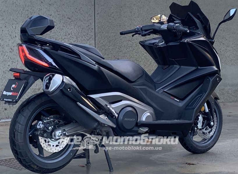Скутер Kymco AK 550 SKU-063 фото
