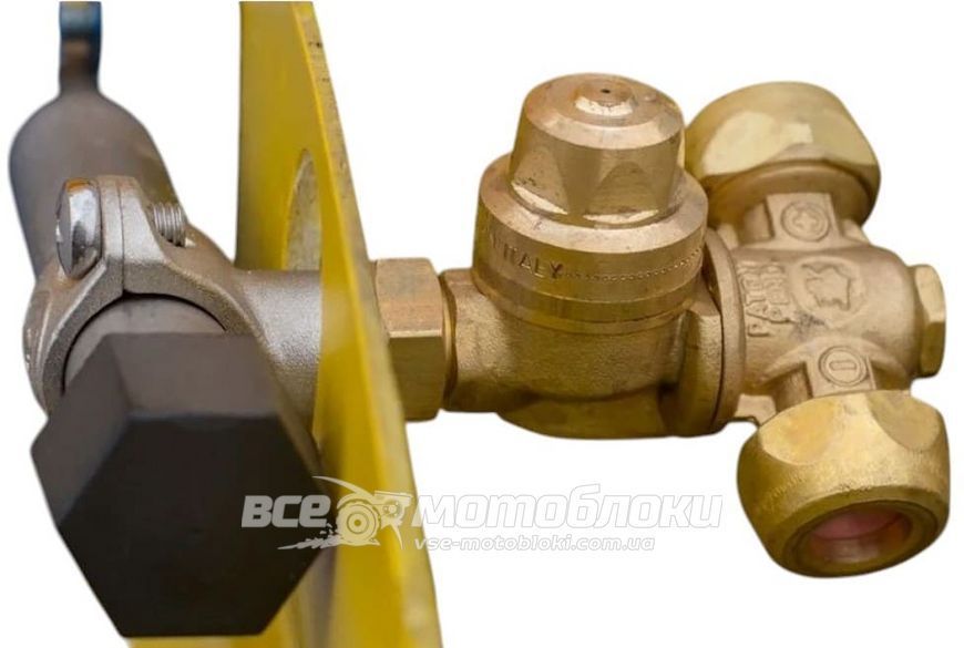 Опрыскиватель навесной садовый 400л.(редукторный) 79-12 фото