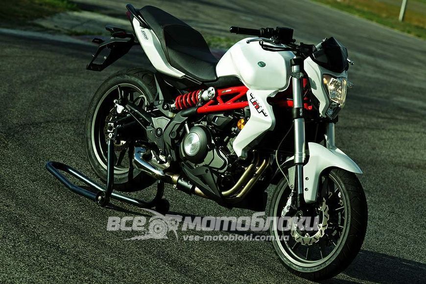 Мотоцикл BENELLI TNT 300 MOT-165 фото