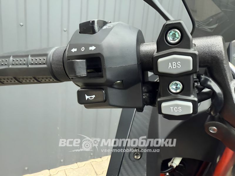 Мотоцикл Lifan KPR250 (ABS и TCS) MOT-521 фото