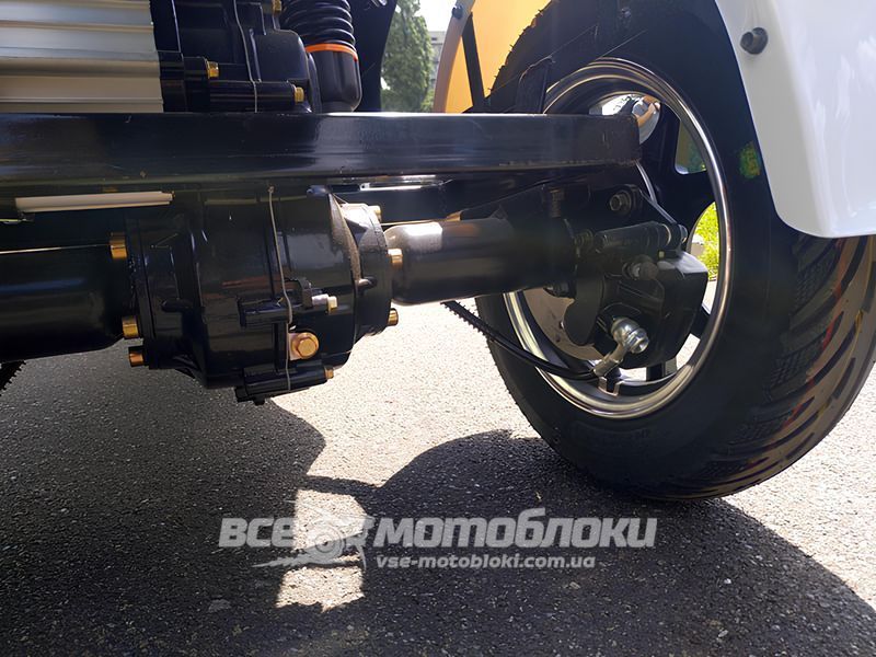 Электроскутер трехколесный Elwinn EM-2100 ELS-030 фото