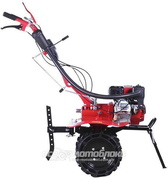 Мотоблок Тата TT-ZX100-1 (Безвоздушные колеса 4x8) (Выносной фильтр) (Красный) TT-ZX100-1(2)-F фото
