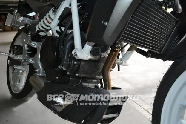 Мотоцикл HYOSUNG 250 GD 250N MOT-369 фото
