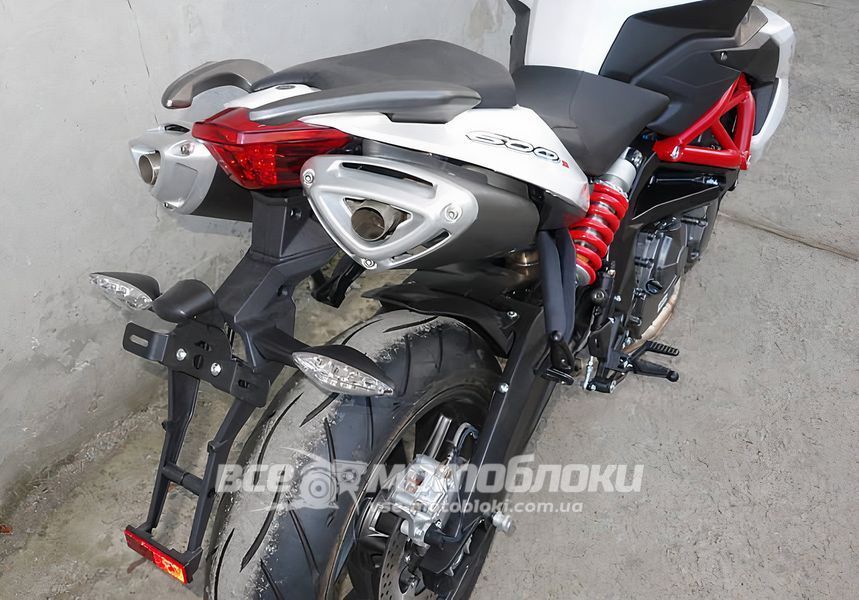 Мотоцикл BENELLI TNT600S MOT-166 фото