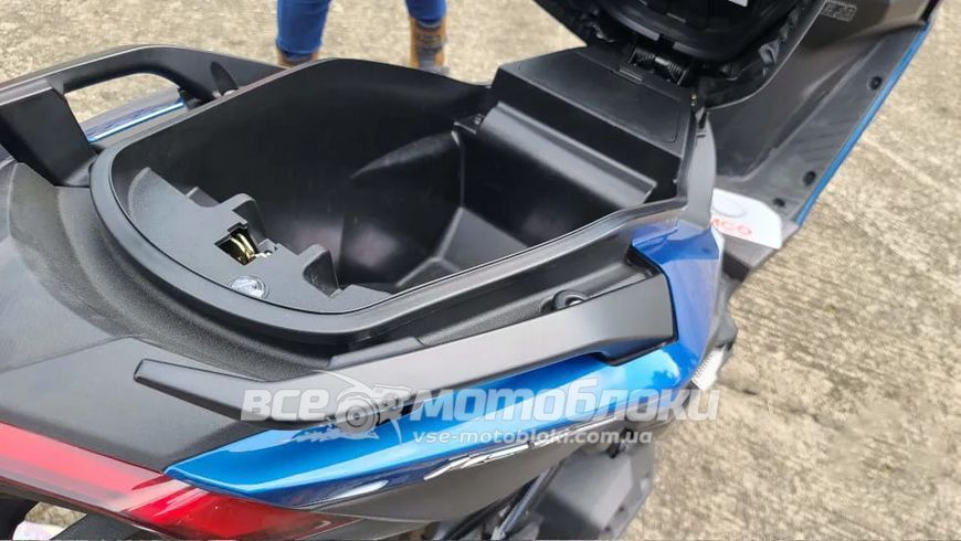 Скутер Kymco KRV 180 SKU-065 фото