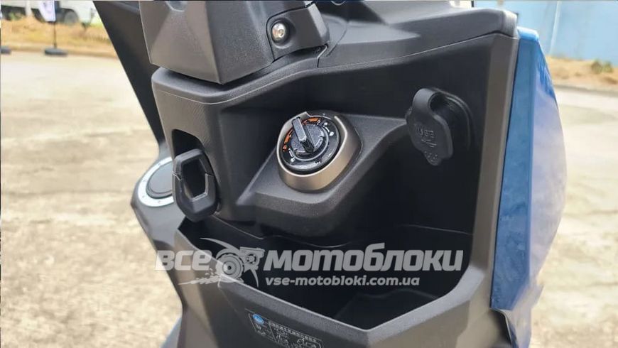 Скутер Kymco KRV 180 SKU-065 фото