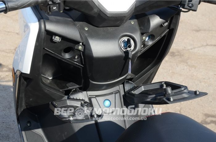 Скутер Skybike ADONIS 250 SKU-016 фото