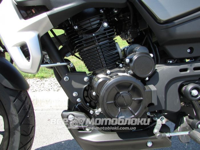 Мотоцикл LONCIN LX250-12C AC4 MOT-217 фото