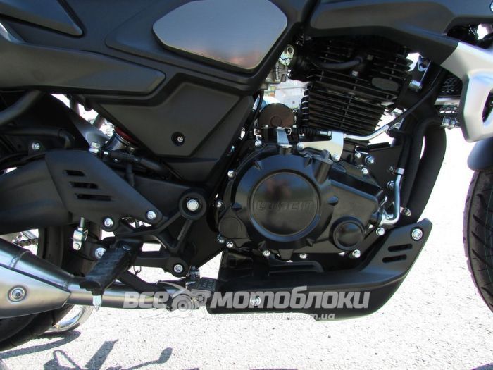 Мотоцикл LONCIN LX250-12C AC4 MOT-217 фото