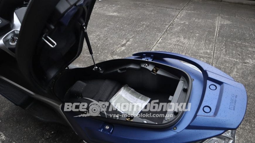 Скутер Kymco Downtown 350i TCS SKU-066 фото