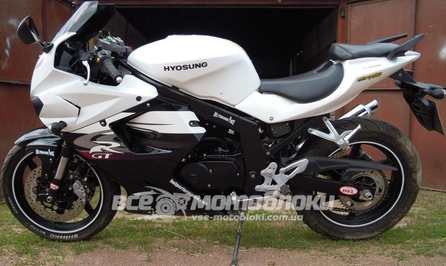 Мотоцикл HYOSUNG GT250R EFI MOT-370 фото