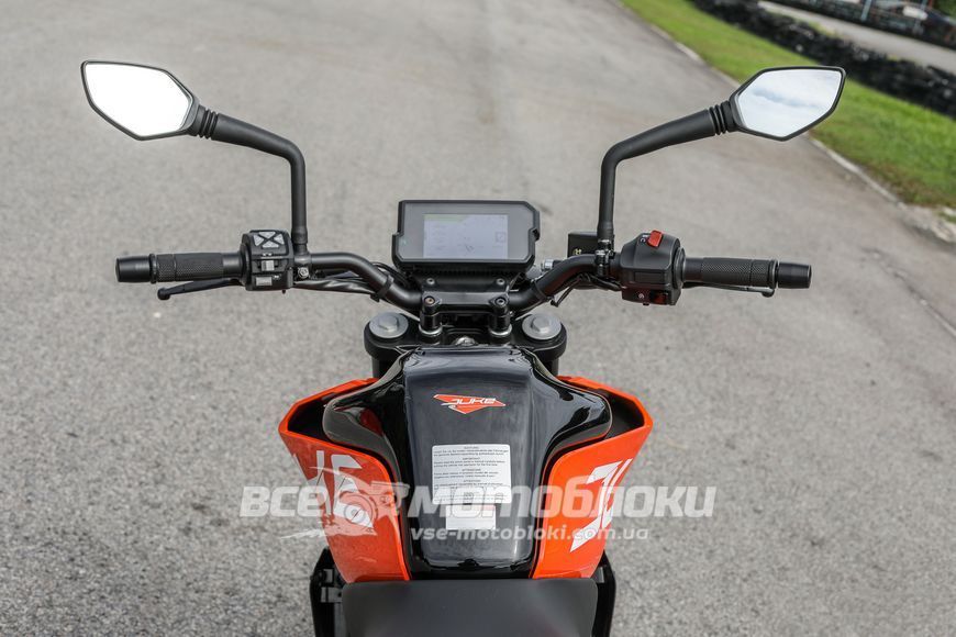 Мотоцикл KTM DUKE 390 MOT-117 фото