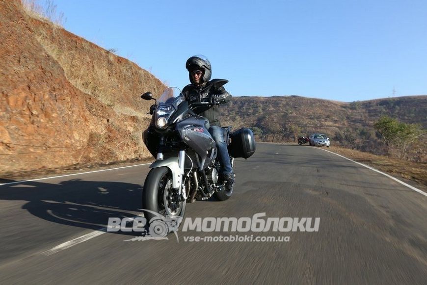 Мотоцикл BENELLI TNT600GT MOT-167 фото