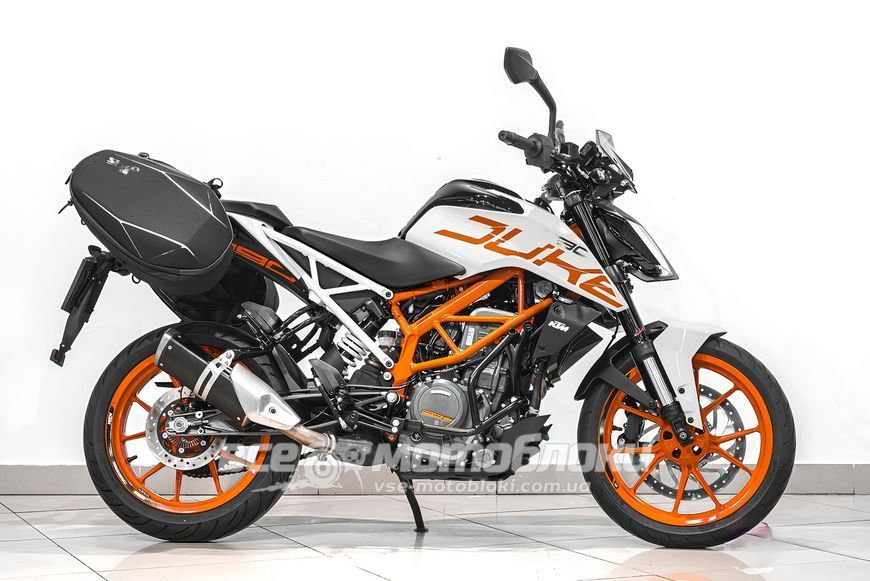 Мотоцикл KTM DUKE 390 MOT-117 фото