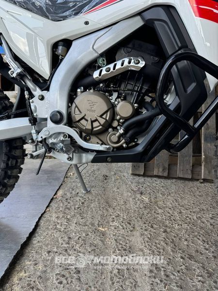 Мотоцикл LONCIN LX300GY-A DS2 PRO MOT-218 фото
