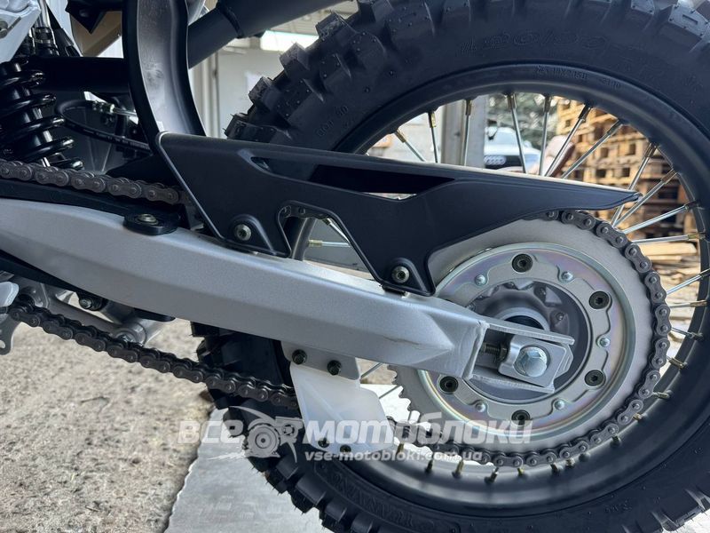 Мотоцикл LONCIN LX300GY-A DS2 PRO MOT-218 фото
