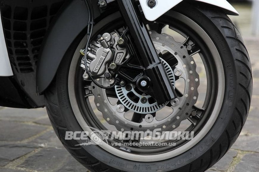 Скутер Kymco K-XCT SKU-069 фото