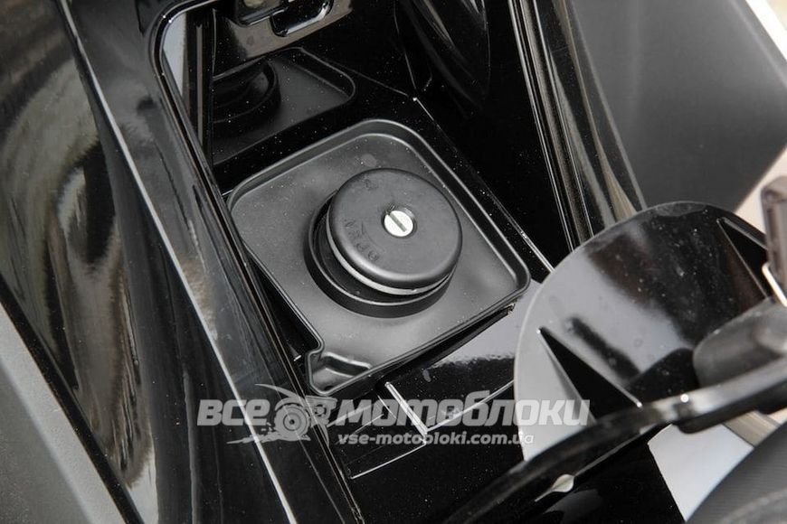 Скутер Kymco K-XCT SKU-069 фото