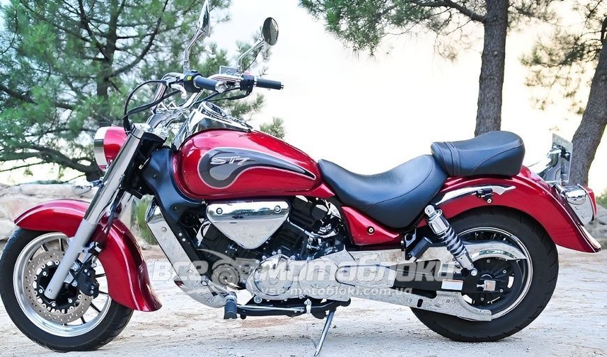 Мотоцикл HYOSUNG ST7 (GV700C Сlassic) MOT-374 фото
