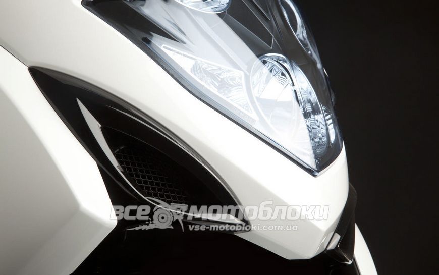Скутер Kymco MyRoad 700 SKU-070 фото
