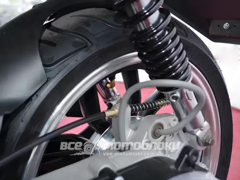 Скутер SPARK SP150S-17R SKU-021 фото
