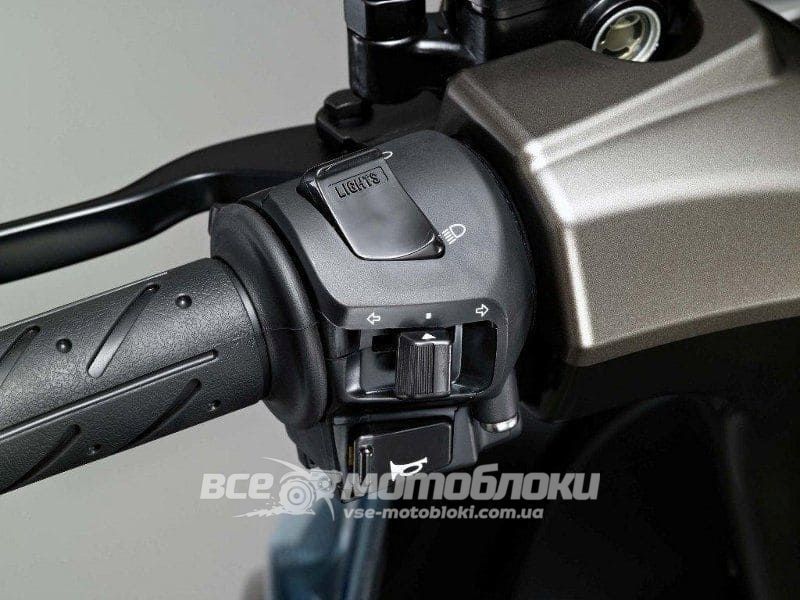 Скутер Kymco Grand Dink (G-Dink) SKU-071 фото