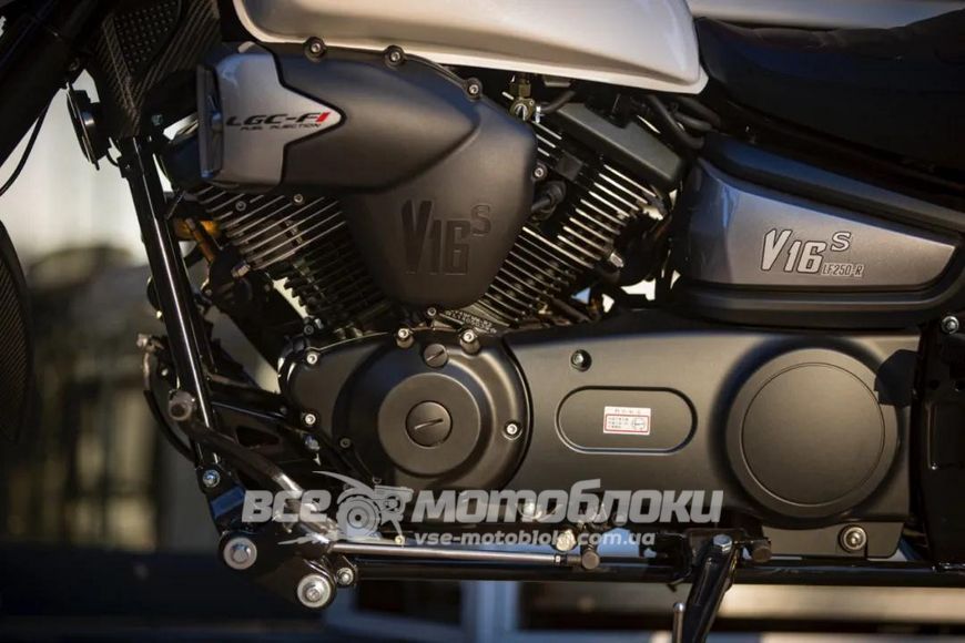 Мотоцикл LIFAN V16S С СИСТЕМОЙ ABS MOT-324 фото