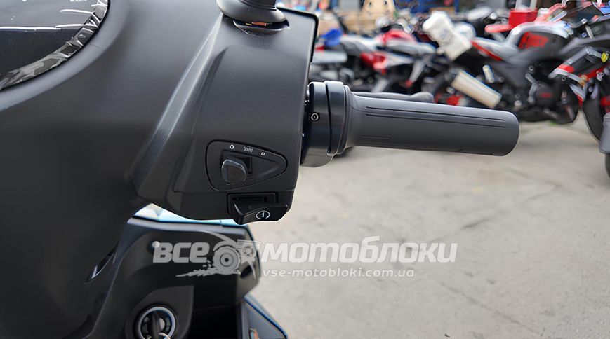 Електроскутер Maxxter NEOS III ELS-115 фото