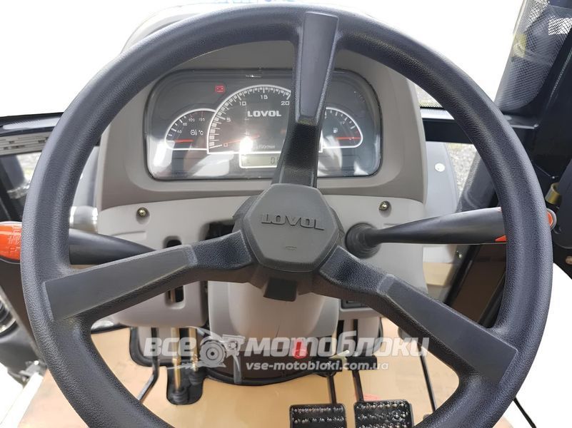 Минитрактор FOTON LOVOL TВ-504 Cab 78-34 фото