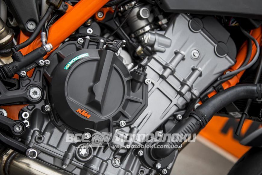Мотоцикл KTM 890 DUKE R MOT-125 фото