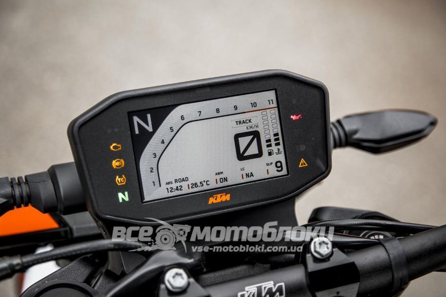 Мотоцикл KTM 890 DUKE R MOT-125 фото