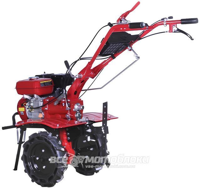 Мотоблок Тата TT-ZX100-1 (Безвоздушные колеса 4x8) (Красный) MB-015 фото
