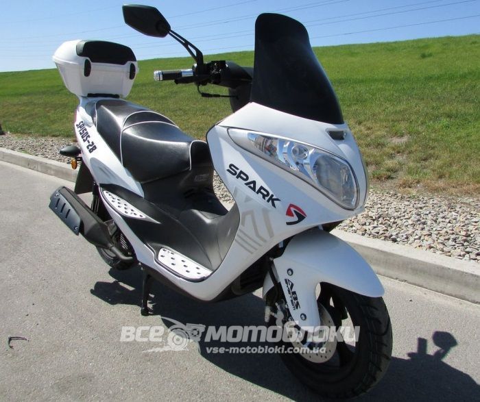 Скутер Spark SP150S-28 SKU-026 фото