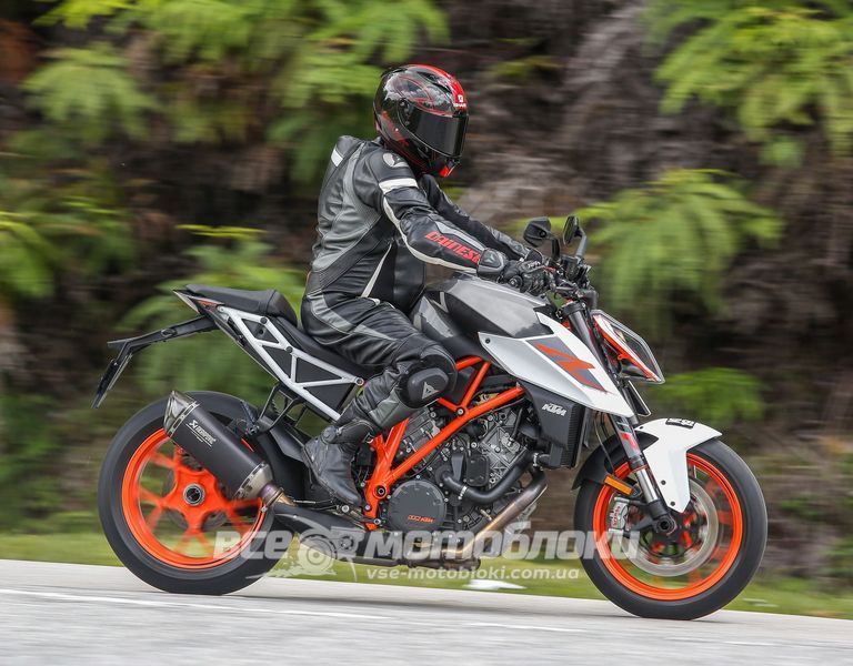 Мотоцикл KTM 1290 SUPER DUKE R MOT-128 фото