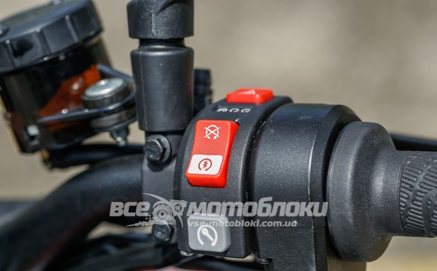 Мотоцикл KTM 1290 SUPER DUKE R MOT-128 фото