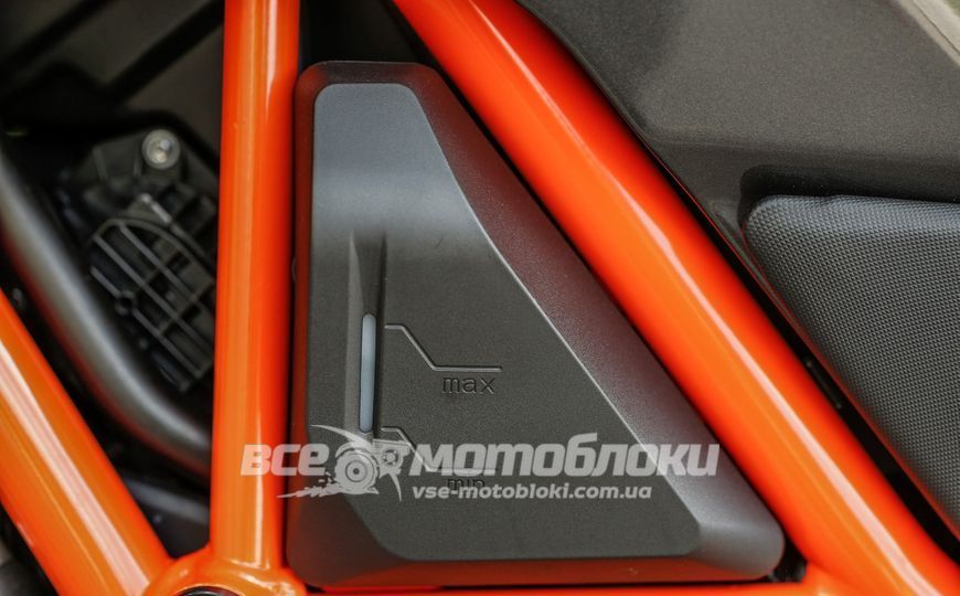 Мотоцикл KTM 1290 SUPER DUKE R MOT-128 фото