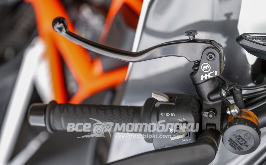 Мотоцикл KTM 1290 SUPER DUKE R MOT-128 фото
